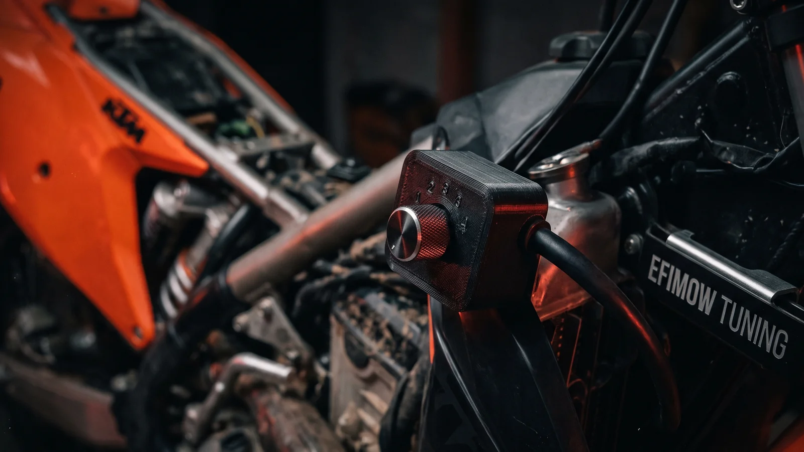 Motorcycle Multi-Map: Four Maps at the Flick of a Switch